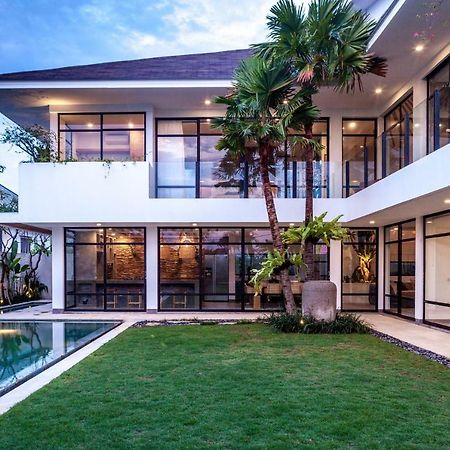 Villa Nonnavana - 12-Minute Walk To Batu Bolong Beach チャングー エクステリア 写真