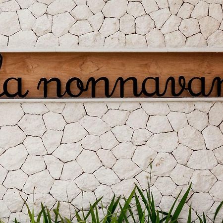 Villa Nonnavana - 12-Minute Walk To Batu Bolong Beach チャングー エクステリア 写真
